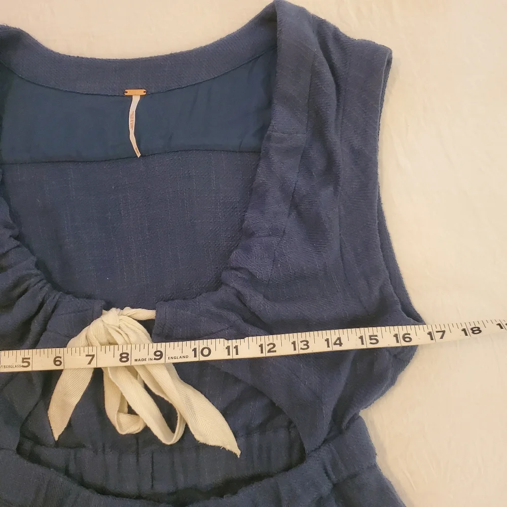 FREE PEOPLE Pretty Free Navy Blue Textured Weave Tie Front Cut Out Romper SZ‎ XS